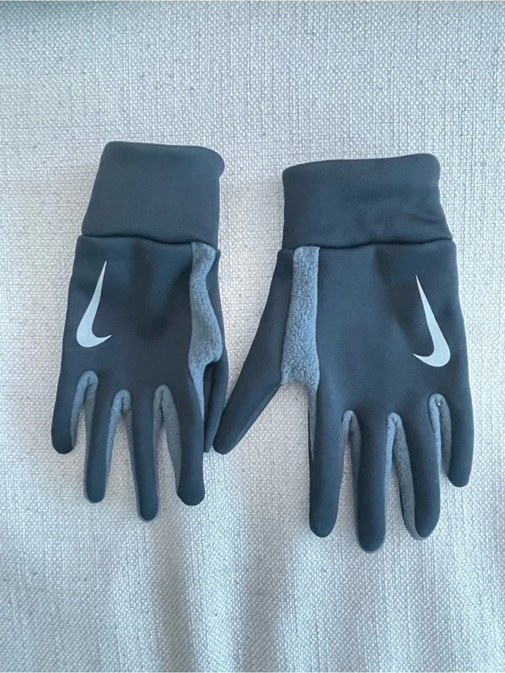 Nike Black Reflective Swoosh Running Gloves (L XL)